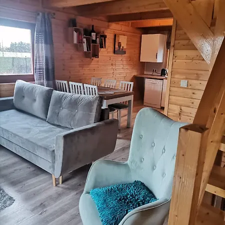 Dziki Zakatek Piskornia Dom Z Podgrzewanym Basenem, Sauna,balia,jacuzzi Piskornia (Masovia)